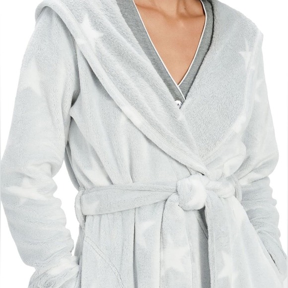 UGG Other - UGG Miranda Fleece Velour Robe Womens Large Hooded Stars Plush Gray White Pocket